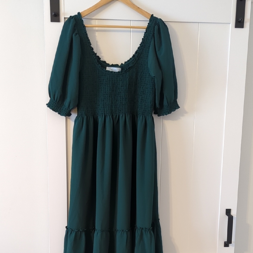 Smocked Puff-Sleeve Midi Dress in Deep Green